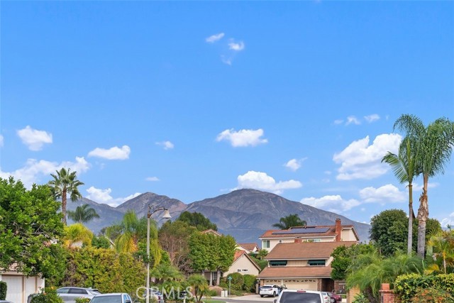 27552 Berdun, Mission Viejo CA: https://media.crmls.org/medias/ff36bd9c-9c4f-4469-8576-c41057519bdd.jpg