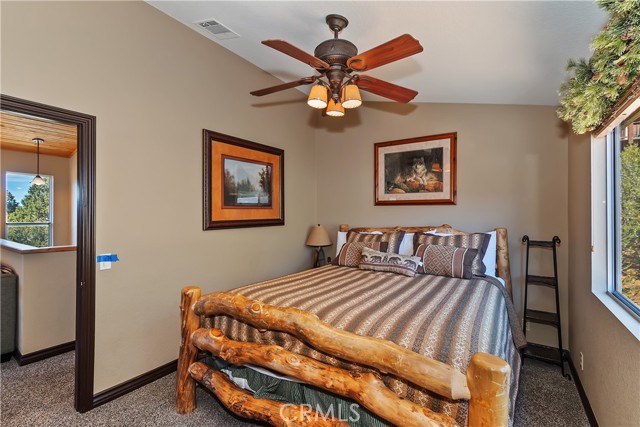 43850 Yosemite Drive, Big Bear Lake, CA 92315