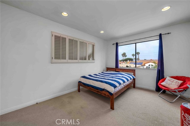 1812 Speyer Lane, Redondo Beach, California 90278, 3 Bedrooms Bedrooms, ,2 BathroomsBathrooms,Residential,Sold,Speyer,GD23083546