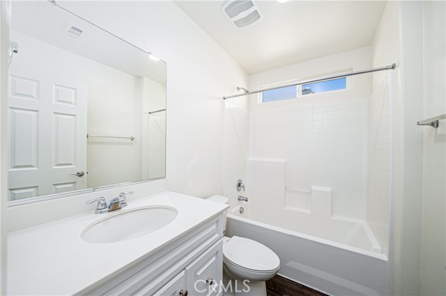 Detail Gallery Image 7 of 27 For 25287 Hitch Rail Ln, Menifee,  CA 92584 - 5 Beds | 3 Baths