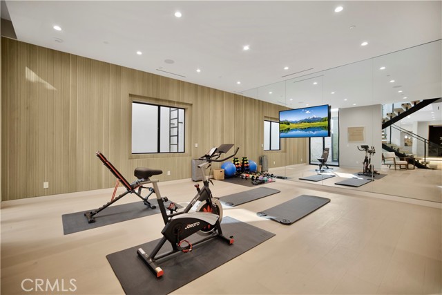 Detail Gallery Image 26 of 28 For 5170 Amestoy, Encino,  CA 91316 - 5 Beds | 6/2 Baths