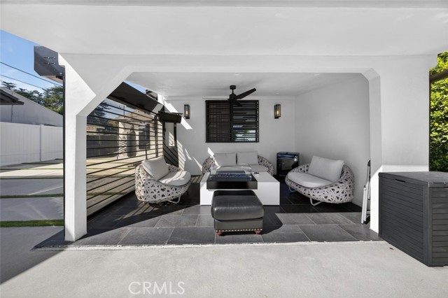 Detail Gallery Image 43 of 64 For 4926 Greenbush Ave, Sherman Oaks,  CA 91423 - – Beds | – Baths