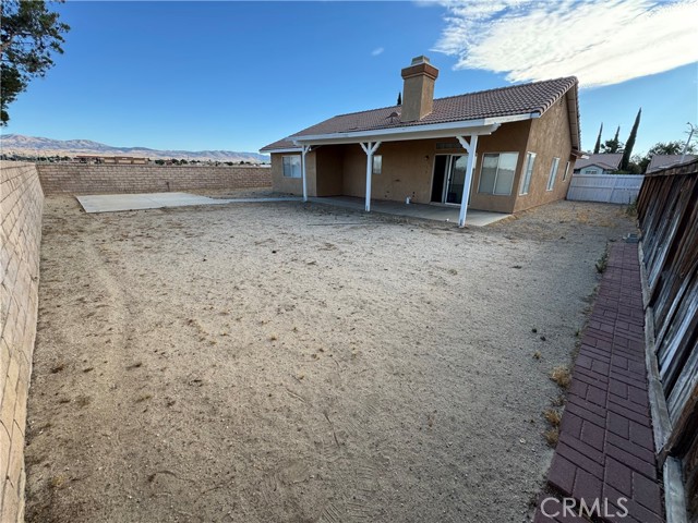 Detail Gallery Image 9 of 19 For 38602 Cortina Way, Palmdale,  CA 93550 - 4 Beds | 2 Baths