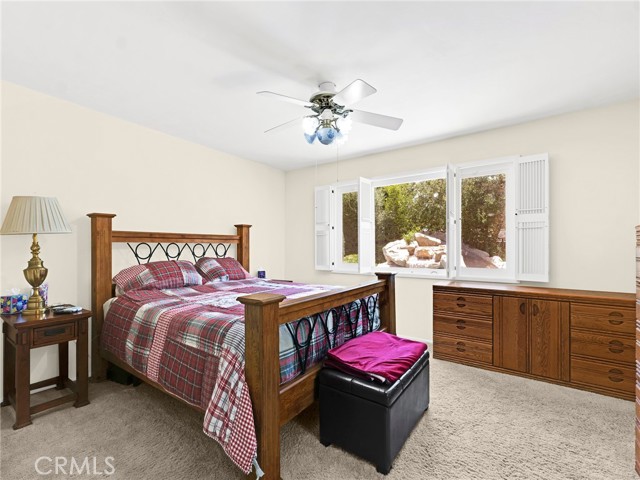 11122 Yolanda Avenue, Porter Ranch CA: https://media.crmls.org/medias/ff3a7359-80da-4eeb-acec-cbd959fdfbbd.jpg