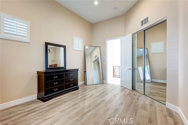 33 Sage Lane, Bell Canyon CA: https://media.crmls.org/medias/ff3b7f7b-7cee-4aeb-8072-e901d841bbf3.jpg