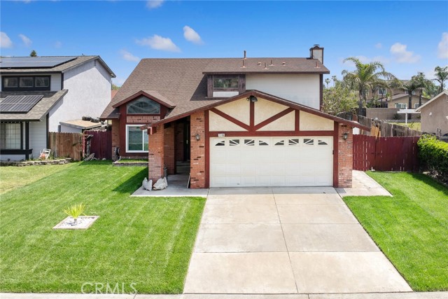 Detail Gallery Image 1 of 34 For 7749 Myles Ct, Fontana,  CA 92336 - 3 Beds | 2/1 Baths
