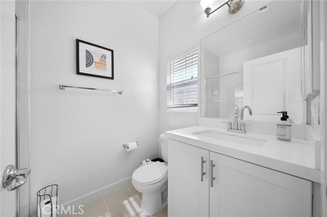 1278 S Macduff Street, Anaheim CA: https://media.crmls.org/medias/ff3bf9ed-7f83-4e0c-8e54-21c1a71f5295.jpg