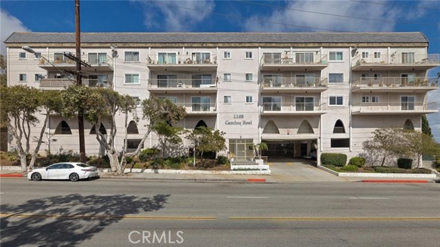Detail Gallery Image 2 of 34 For 1108 Camino Real #409,  Redondo Beach,  CA 90277 - 2 Beds | 2 Baths