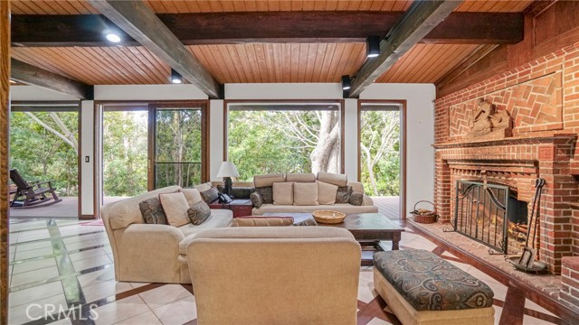 Detail Gallery Image 21 of 73 For 6377 via Escondido, Malibu,  CA 90265 - 4 Beds | 6 Baths