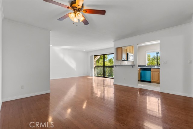 Detail Gallery Image 10 of 21 For 1135 Allen, Glendale,  CA 91201 - 2 Beds | 2 Baths