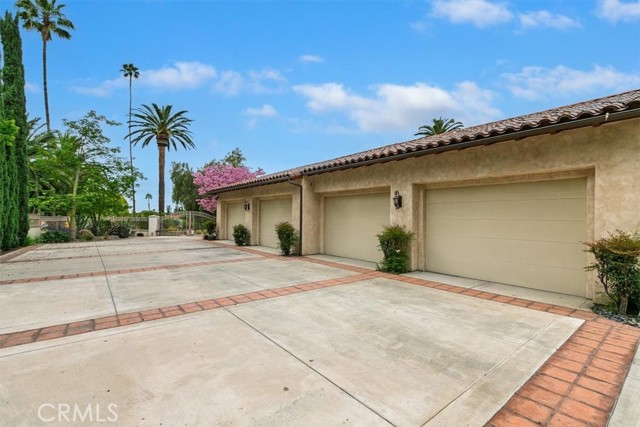 Image 57 of 75 For 6756 Hawarden Drive