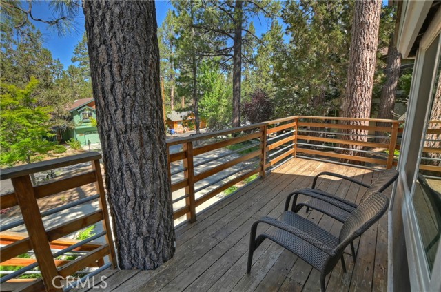 Detail Gallery Image 25 of 48 For 421 Northern Cross Dr, Big Bear Lake,  CA 92315 - 3 Beds | 2 Baths