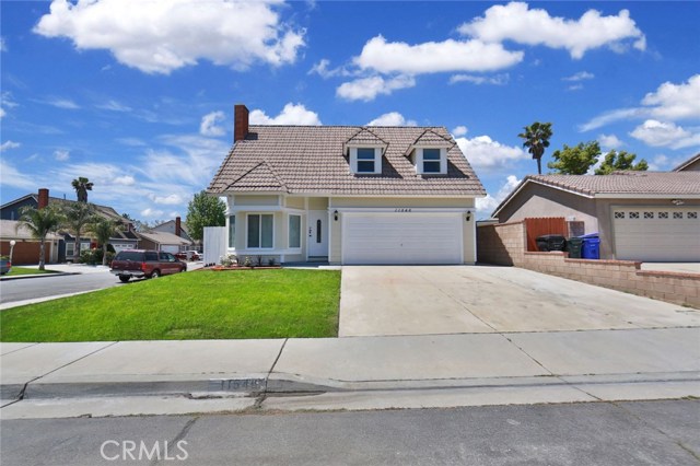 11546 Larchwood Dr, Fontana, CA 92337