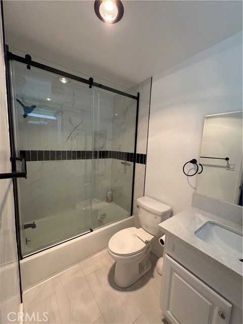 1022 W 26th Street, San Pedro CA: https://media.crmls.org/medias/ff41b78e-e227-458b-91df-740f995c5f92.jpg