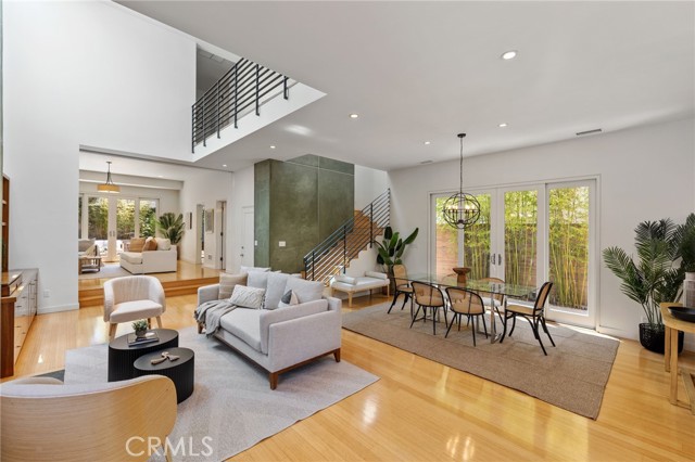 Image 1 of 25 For 2710 Pine Ave.