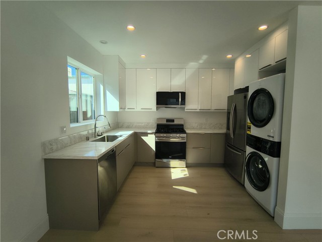 Detail Gallery Image 25 of 32 For 4151 W 172nd, Torrance,  CA 90504 - 2 Beds | 1 Baths