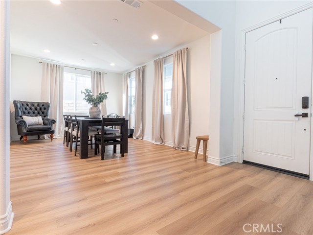 Detail Gallery Image 6 of 46 For 32085 Deardoff St, Menifee,  CA 92584 - 5 Beds | 3 Baths
