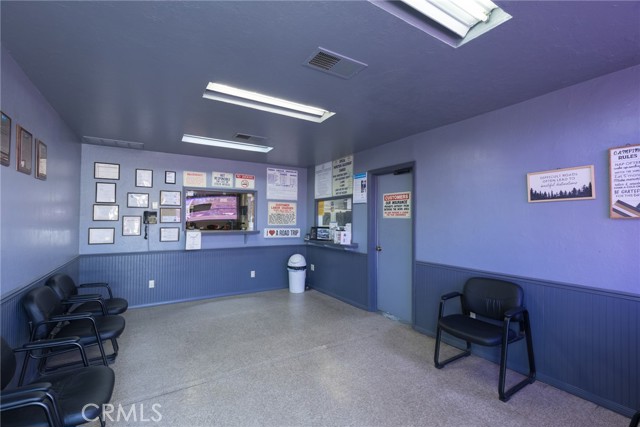 Image 16 of 34 For 609 7th Street