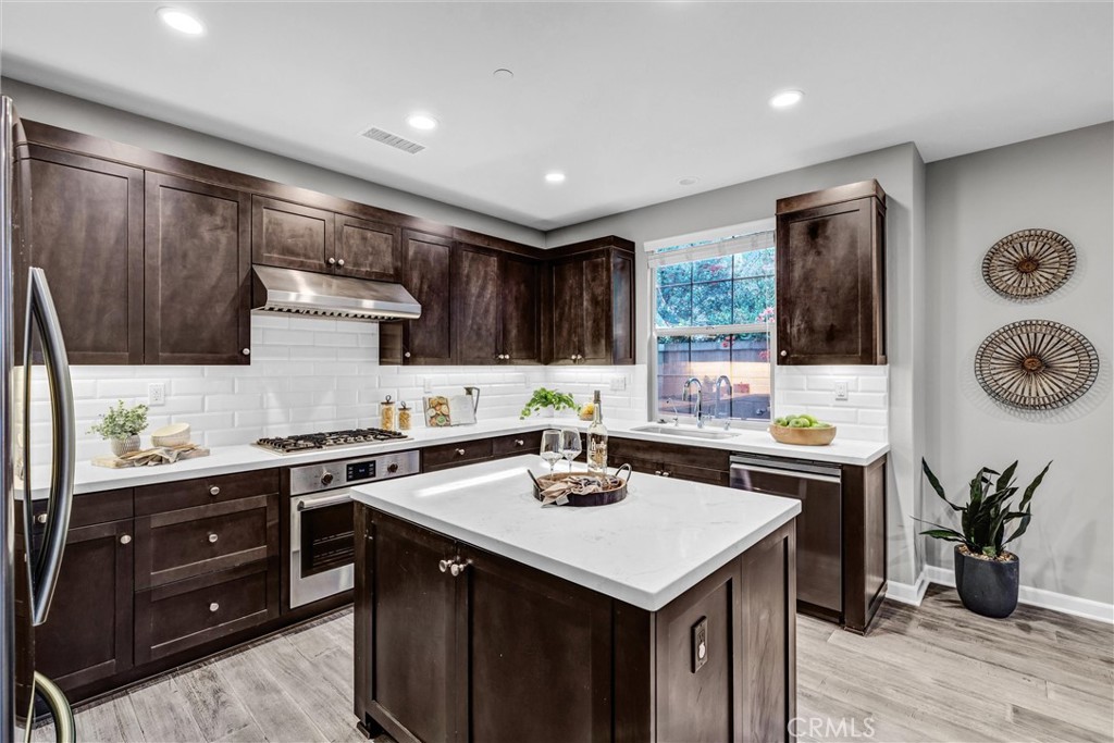 MLS #OC25257840 image #5