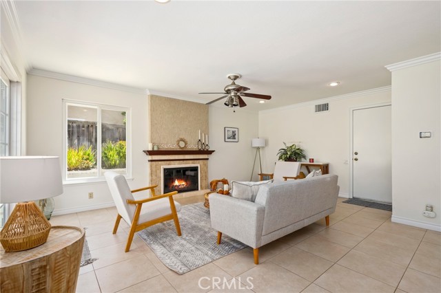 20681 Via Amarilla, Yorba Linda CA: https://media.crmls.org/medias/ff462534-036a-4b7e-89b0-f1bfdfdd4cd8.jpg