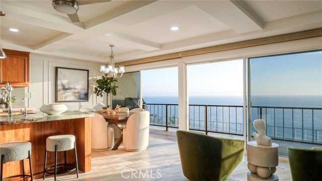 Detail Gallery Image 5 of 49 For 31423 Coast #51,  Laguna Beach,  CA 92651 - 3 Beds | 2 Baths