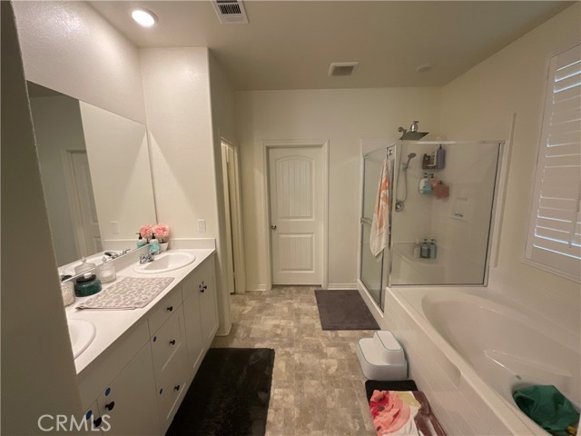 2884 Winter Park, Jurupa Valley CA: https://media.crmls.org/medias/ff478b60-9ef7-48fa-8b86-54fcbfa21105.jpg