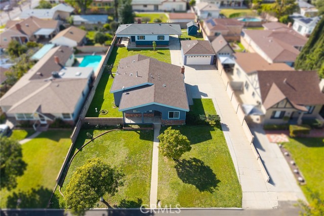 Image 65 of 70 For 6117 Loma Avenue