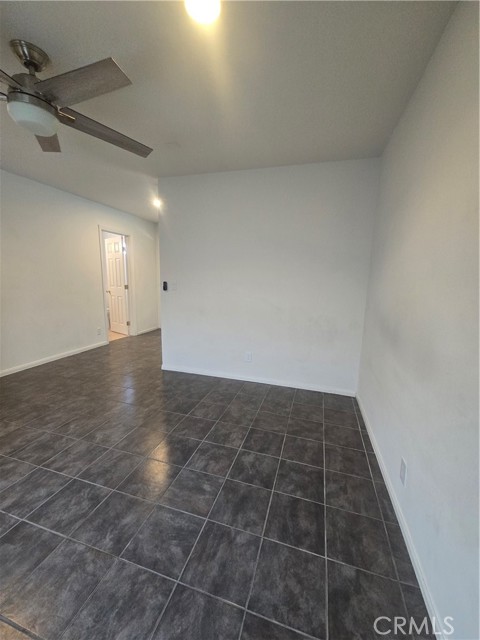 Detail Gallery Image 4 of 8 For 4428 Stansbury Ave, Sherman Oaks,  CA 91423 - 0 Beds | 1 Baths