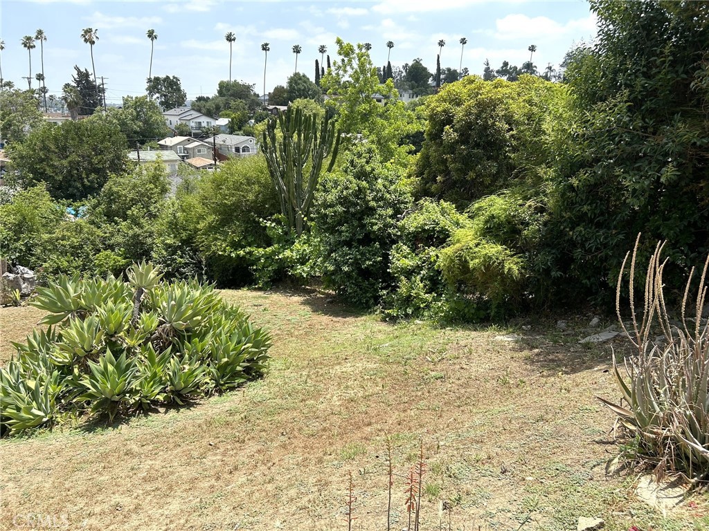 https://media.crmls.org/medias/ff4ac1fd-38c0-4cbe-92cc-da570136957f.jpg?preset=X-Large