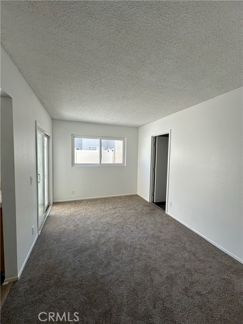 Detail Gallery Image 5 of 14 For 34 Elksford, Irvine,  CA 92604 - 2 Beds | 2 Baths