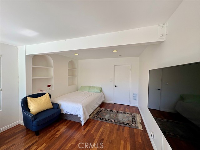 Detail Gallery Image 2 of 8 For 1033 Eastman Way, Laguna Beach,  CA 92651 - 0 Beds | 1 Baths