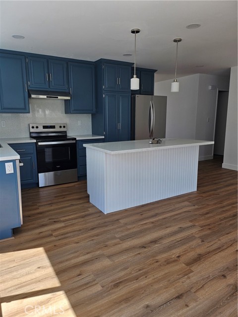 2136 Elderway Drive, Hacienda Heights CA: https://media.crmls.org/medias/ff4c81d1-7abb-475f-99fd-2ad5dd6d2407.jpg