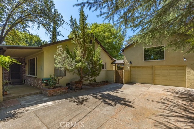 1031 Arbutus Avenue