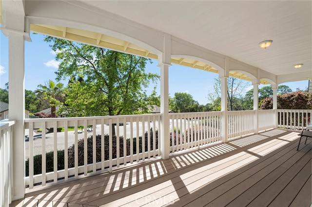 Detail Gallery Image 2 of 51 For 17 Pleasant Oak Ln, Oroville,  CA 95966 - 3 Beds | 2 Baths