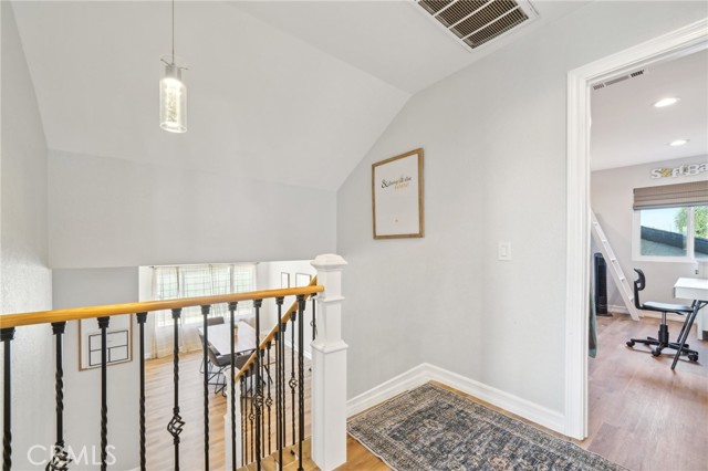 7906 Appaloosa Court, Rancho Cucamonga CA: https://media.crmls.org/medias/ff510d20-a400-42e1-942b-f7be1366369e.jpg