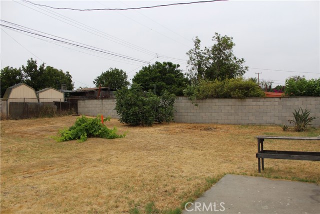 14430 Dinard Avenue, Norwalk CA: https://media.crmls.org/medias/ff512de6-3127-4760-b88b-4019414df1ba.jpg