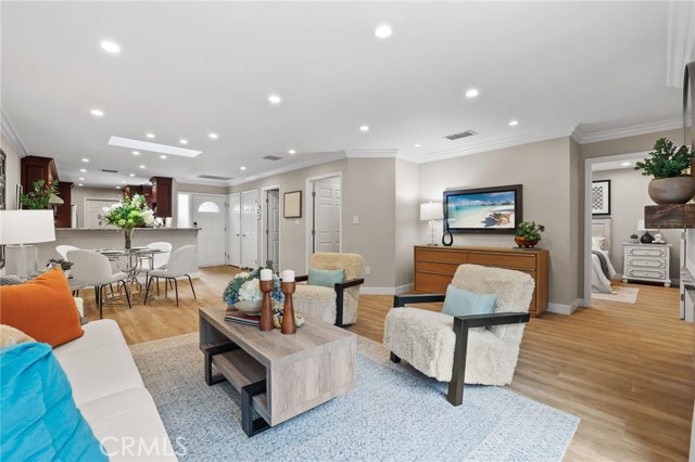 Detail Gallery Image 12 of 48 For 77 Seton Rd, Irvine,  CA 92612 - 3 Beds | 2 Baths