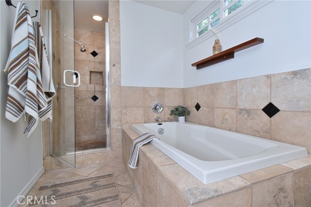 Detail Gallery Image 21 of 25 For 14018 Hesby St, Sherman Oaks,  CA 91423 - 3 Beds | 2 Baths