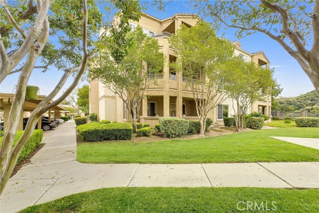 Detail Gallery Image 3 of 26 For 2450 San Gabriel, Corona,  CA 92882 - 2 Beds | 2 Baths