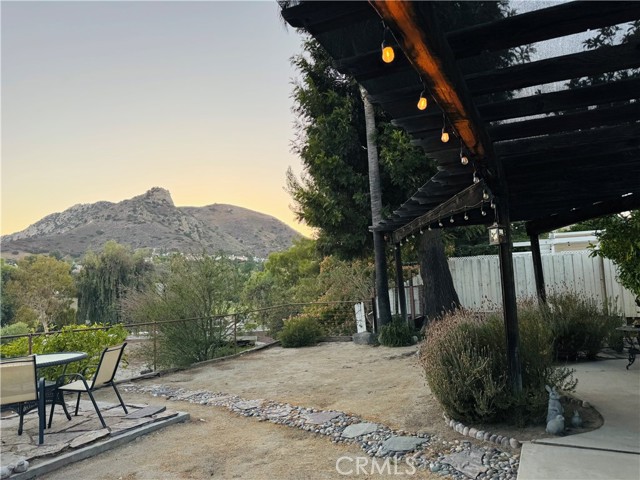 24308 Highlander, West Hills CA: https://media.crmls.org/medias/ff52ac20-5ffd-4778-859d-9183a9ded01c.jpg