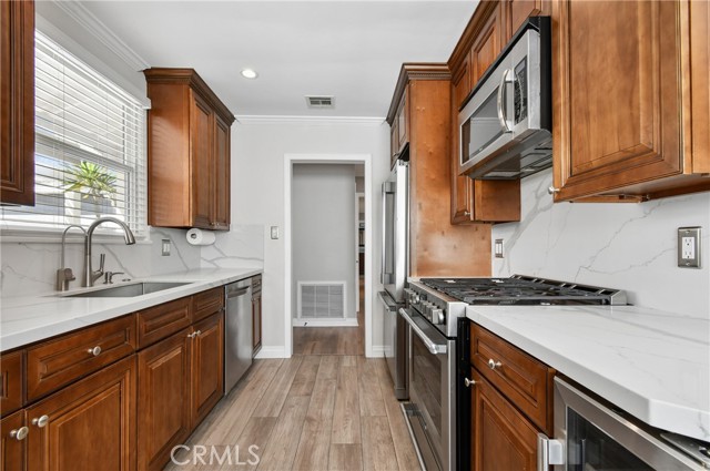 6440 Hanna Avenue photo 10