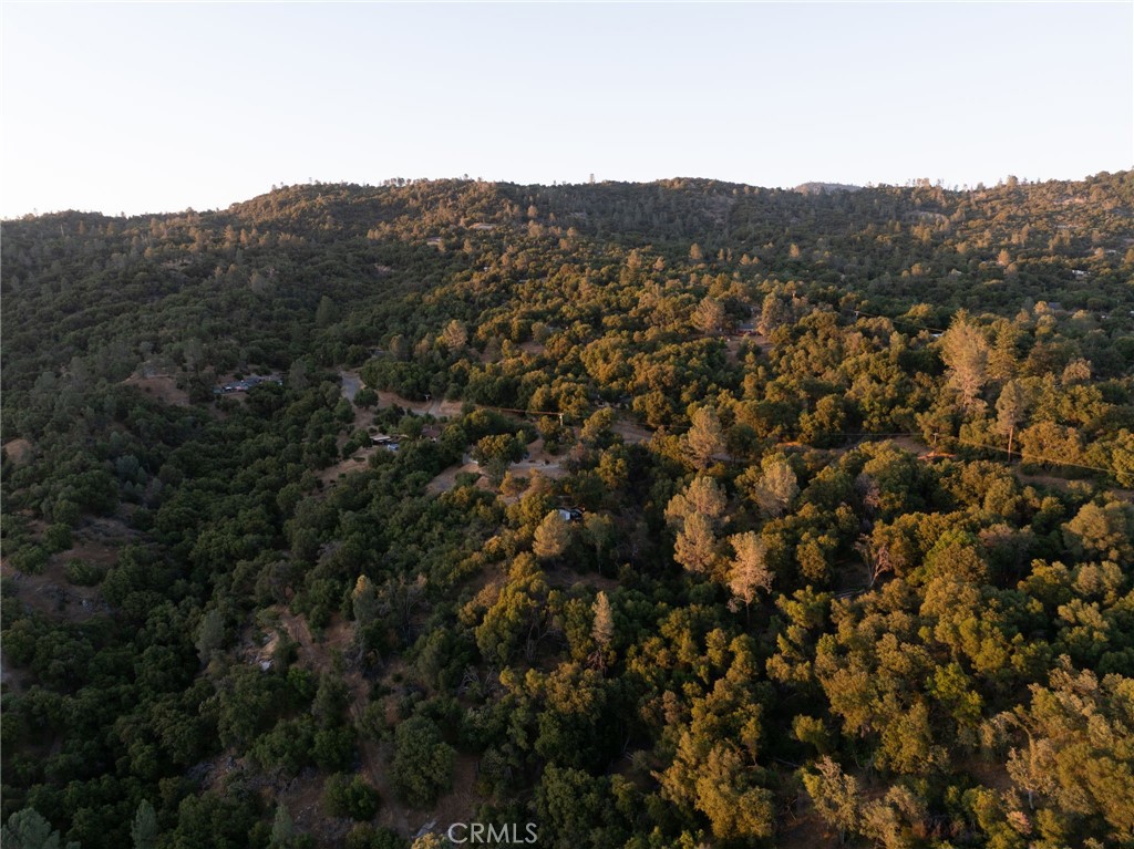 https://media.crmls.org/medias/ff550f03-4dac-48be-ae9b-2fee476a7069.jpg?preset=X-Large