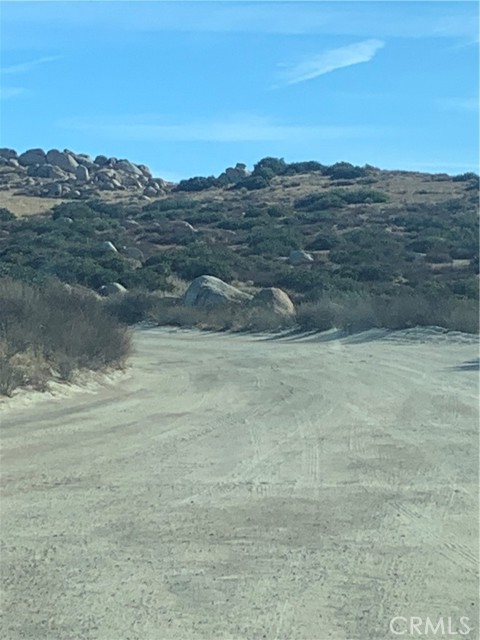 Detail Gallery Image 4 of 5 For 0 Thomas Rd, Hemet,  CA 92544 - – Beds | – Baths