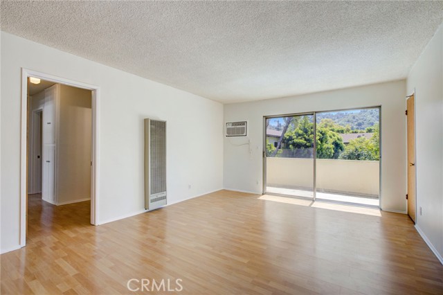 Detail Gallery Image 9 of 32 For 241 S Avenue 57 #212,  Los Angeles,  CA 90042 - 2 Beds | 2 Baths