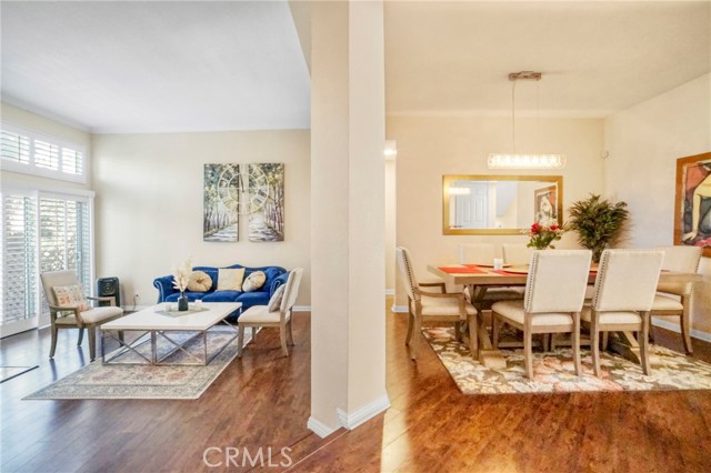 18730 Hatteras Street, Tarzana CA: https://media.crmls.org/medias/ff580246-d8db-4134-b102-2a5befa9323b.jpg