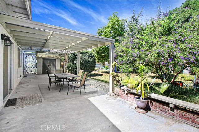 Detail Gallery Image 16 of 17 For 16510 Iris, Fontana,  CA 92335 - 3 Beds | 2 Baths