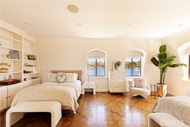 Image 28 of 42 For 2116 Balboa Boulevard