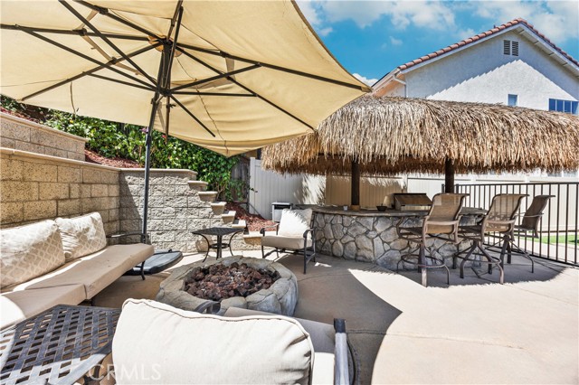 540 Newport Circle, Corona CA: https://media.crmls.org/medias/ff596520-49ea-4db7-9cd1-11845460f2e9.jpg