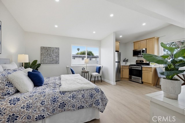 Detail Gallery Image 19 of 26 For 11068 El Amarillo #STUDIO,  Fountain Valley,  CA 92708 - 1 Beds | 1 Baths