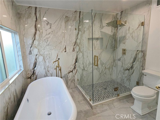 Detail Gallery Image 10 of 36 For 341 Avenida Atezada, Redondo Beach,  CA 90277 - 3 Beds | 2 Baths